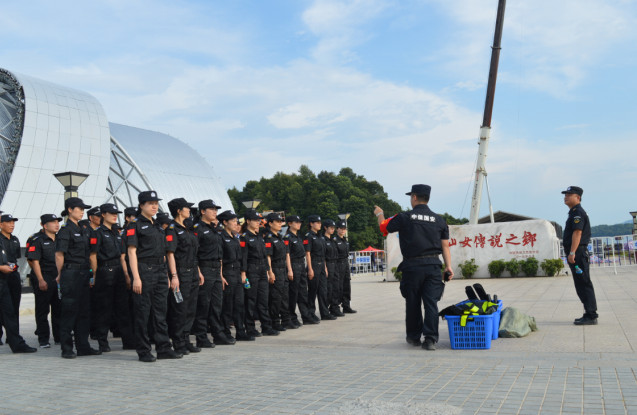 天下有情人  七夕安保任务完美落幕